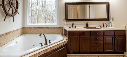 Traditional vs. Modern Bathroom Styles: A Quick Guide